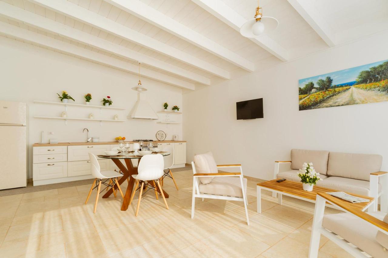 Dimora Fraschi Aparthotel Casarano Bagian luar foto